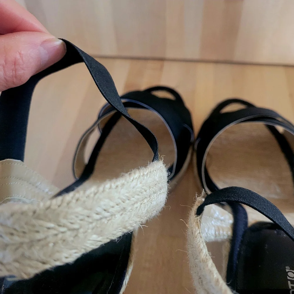 Apt. 9 Black and Tan Espadrille Wedge Cross Toe, Slingback Sandal. Size 10